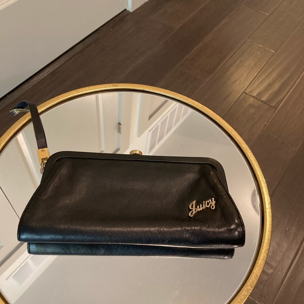 Super Cute Juicy Wristlet